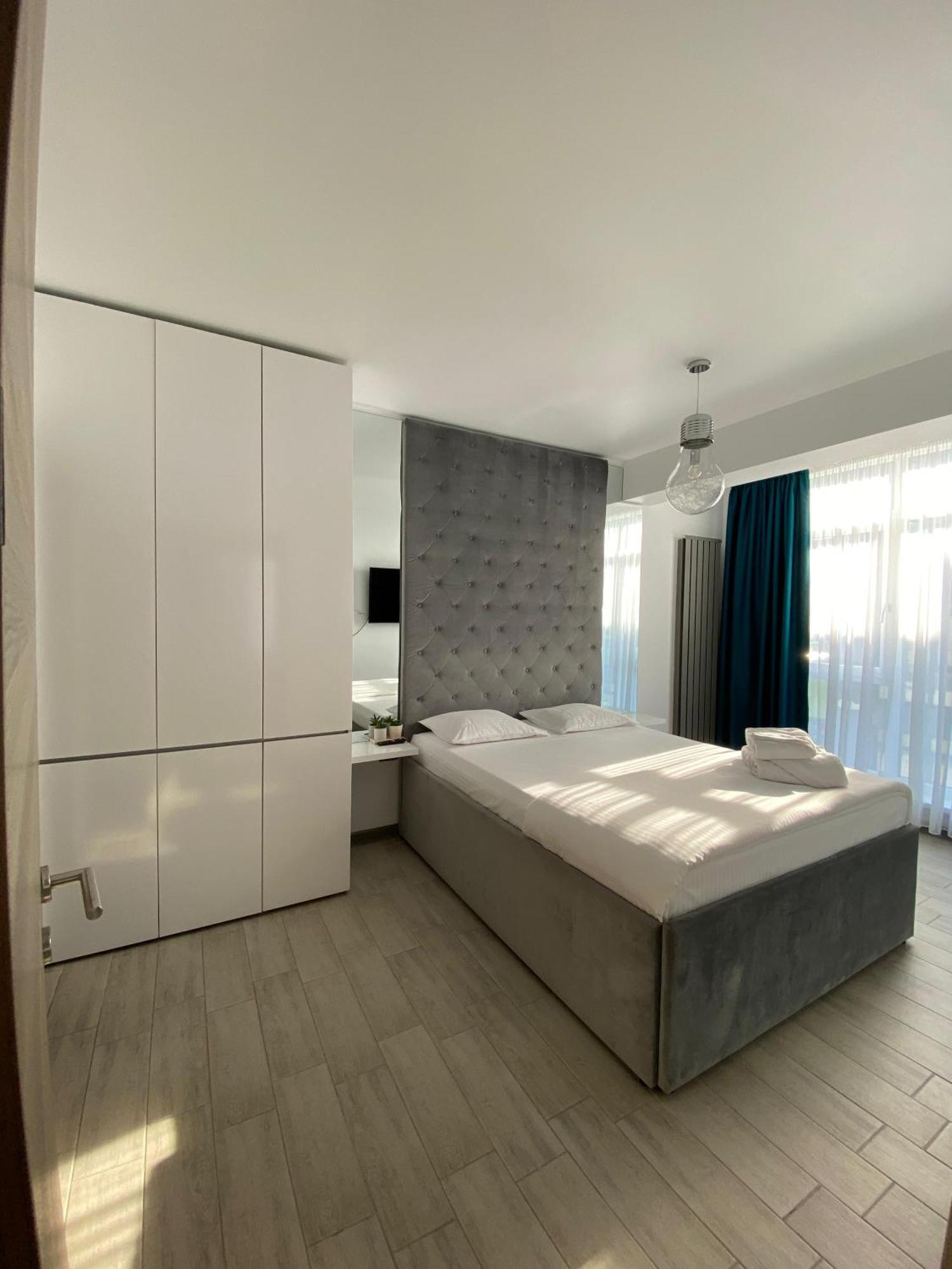 Iako Premium Apartament Năvodari Extérieur photo