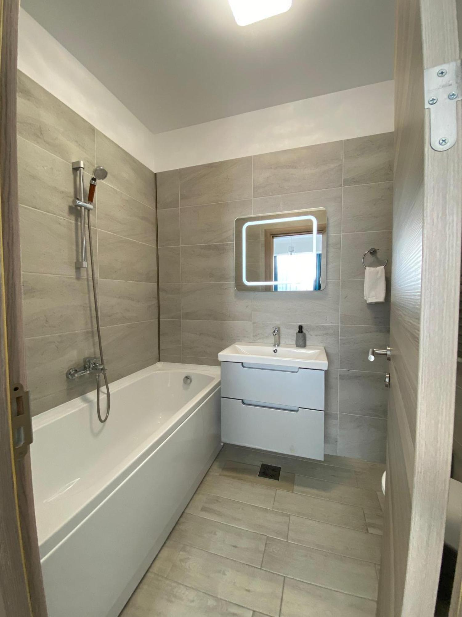 Iako Premium Apartament Năvodari Extérieur photo