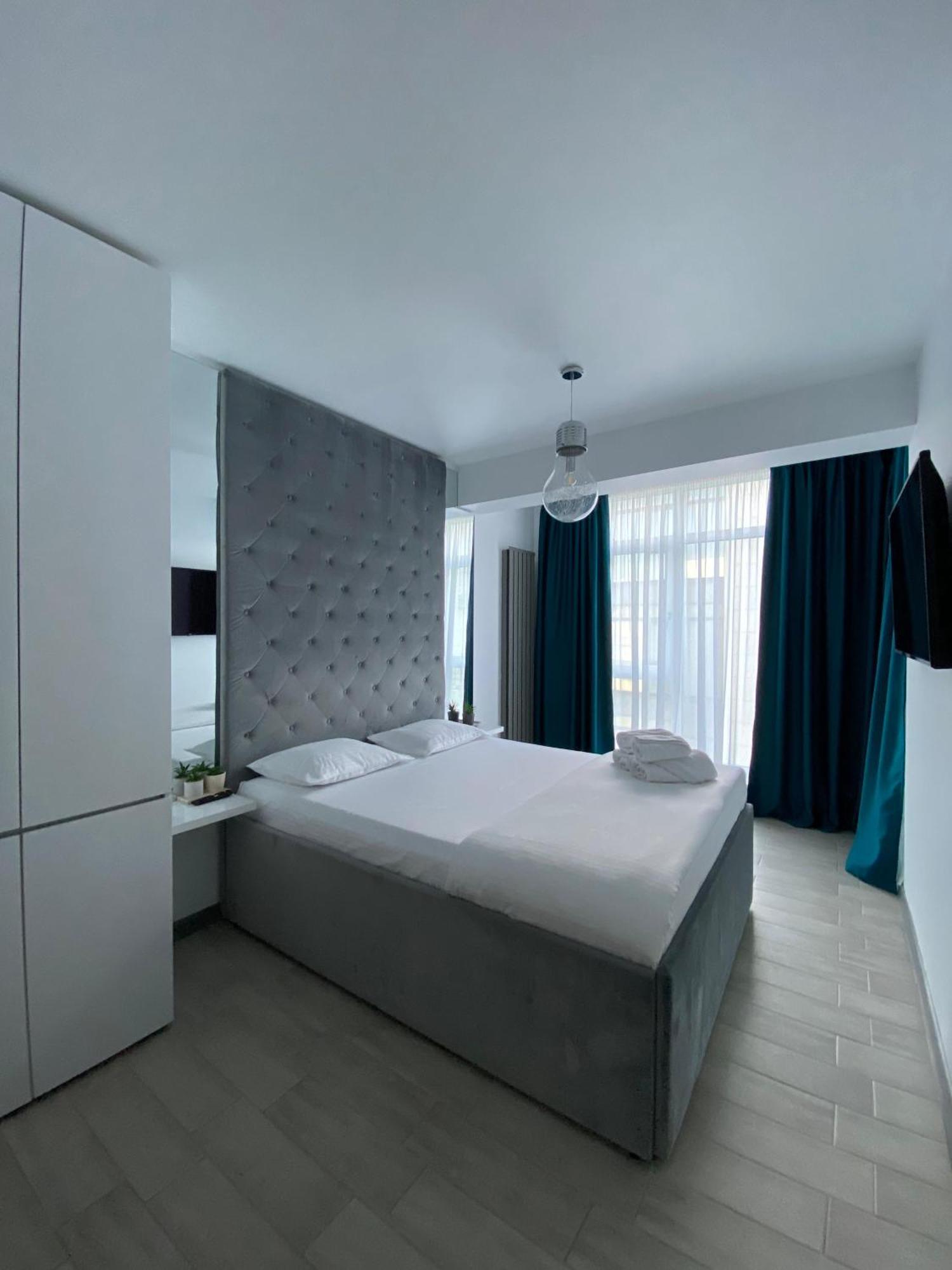 Iako Premium Apartament Năvodari Extérieur photo